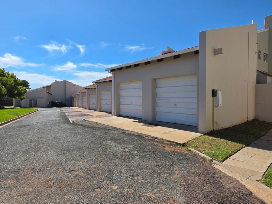 2 Bedroom Property for Sale in Middelpos Northern Cape